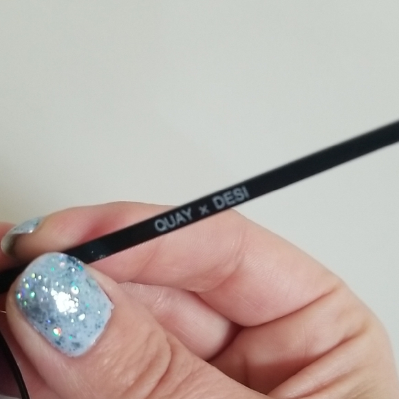 Quay Australia × Desi Perkins High Key Black Aviator Sunglasses - Picture 6 of 14